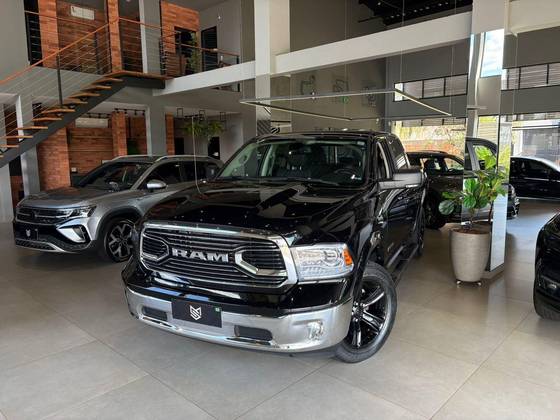 RAM CLASSIC 5.7 V8 GASOLINA LARAMIE CD 4X4 AUTOMÁTICO